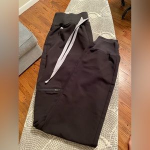 Figs Zamora 2.0 high waisted scrub pants XS regular length black